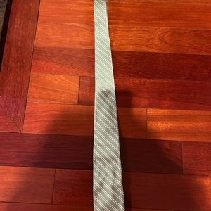 Collared Greens boys tie